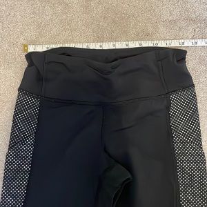 Lululemon black leggings